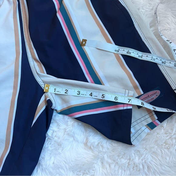 Vineyard Vines Men’s Stripped Chappy Swim Trunks Sz XS 🕶️ - Picture 7 of 7